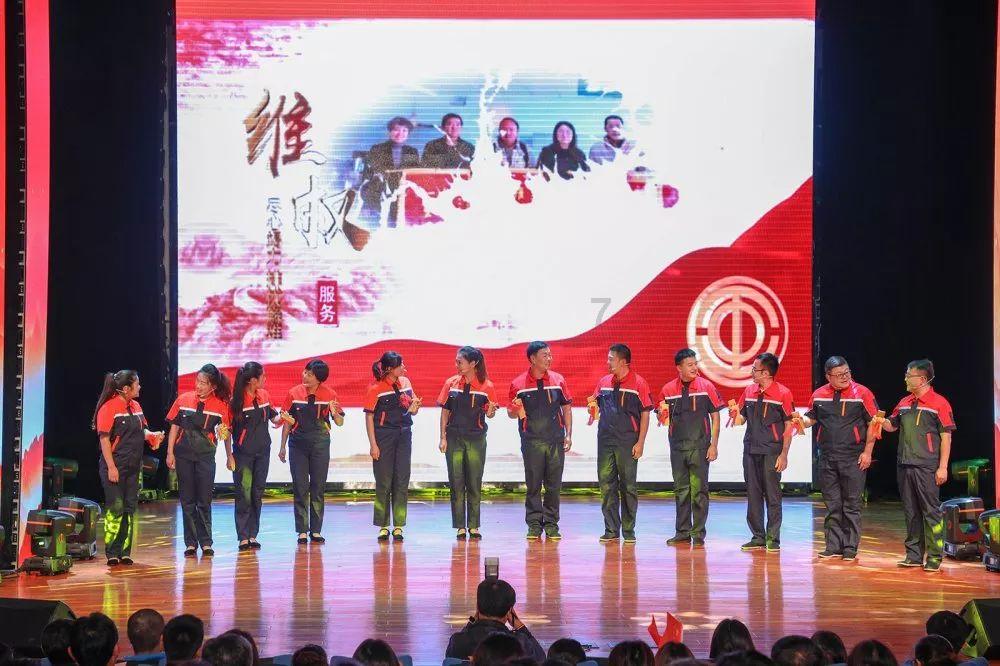 迷路的可爱女宝宝