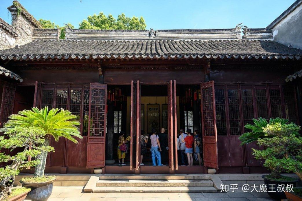 老师针对孩子可以适当送礼吗？游戏画面